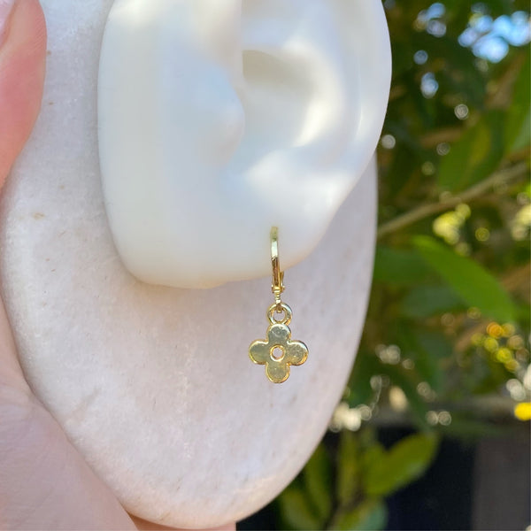 Gold clover earrings