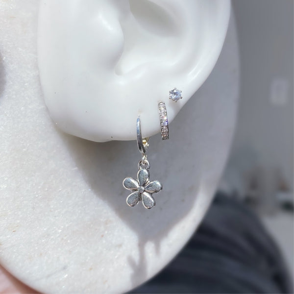 Daisy earrings