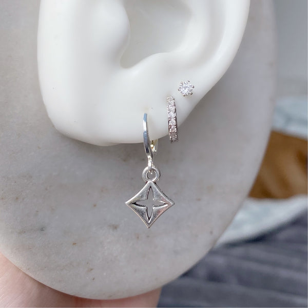 Diamond flower earrings