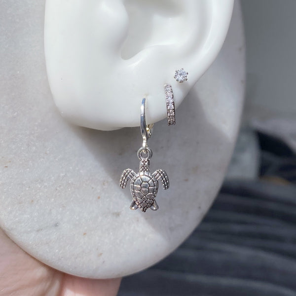 Turtle earrings