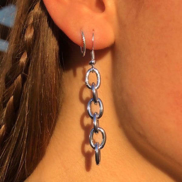 Chain earrings