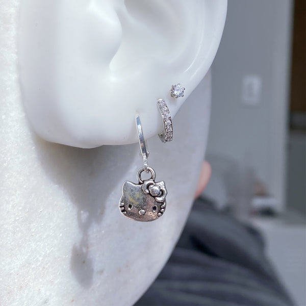 Kitty earrings